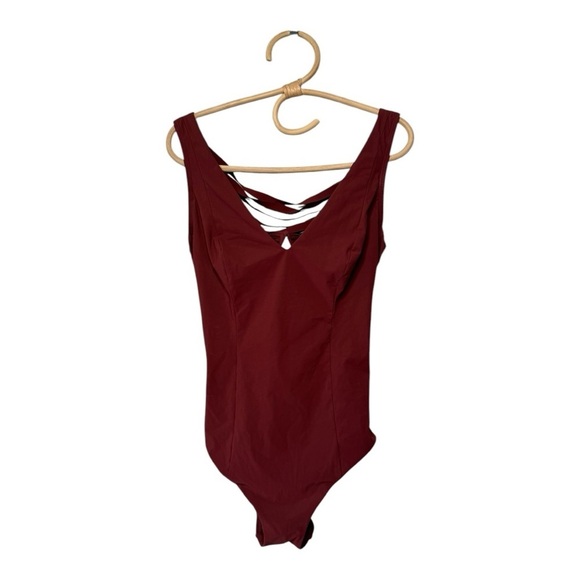 Miraclesuit by Amoressa Lace Up Underwire One Piece Tummy Control Swimsuit 14 - Picture 15 of 16